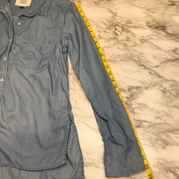 SO Perfect Shirt Denim Button Up - M - Picture 5 of 8